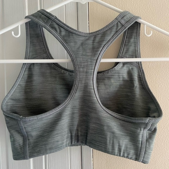 Nike Swoosh Sports Bra Women's Small‎ Gray Green Dri-Fit bra Small - Picture 2 of 6